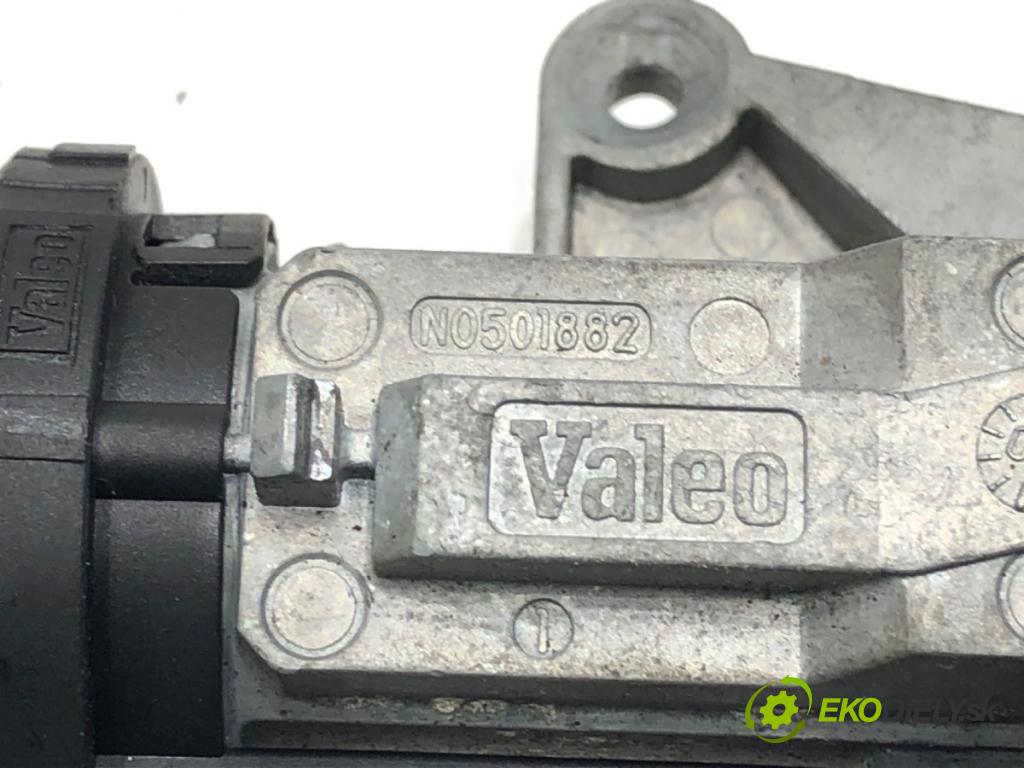 OPEL ASTRA H (A04) 2004 - 2014    1.7 CDTI (L48) 59 kW [80 KM] olej napędowy 2004 - 2010  spinačka 2421430 (Spínacia skrinka a kľúč)