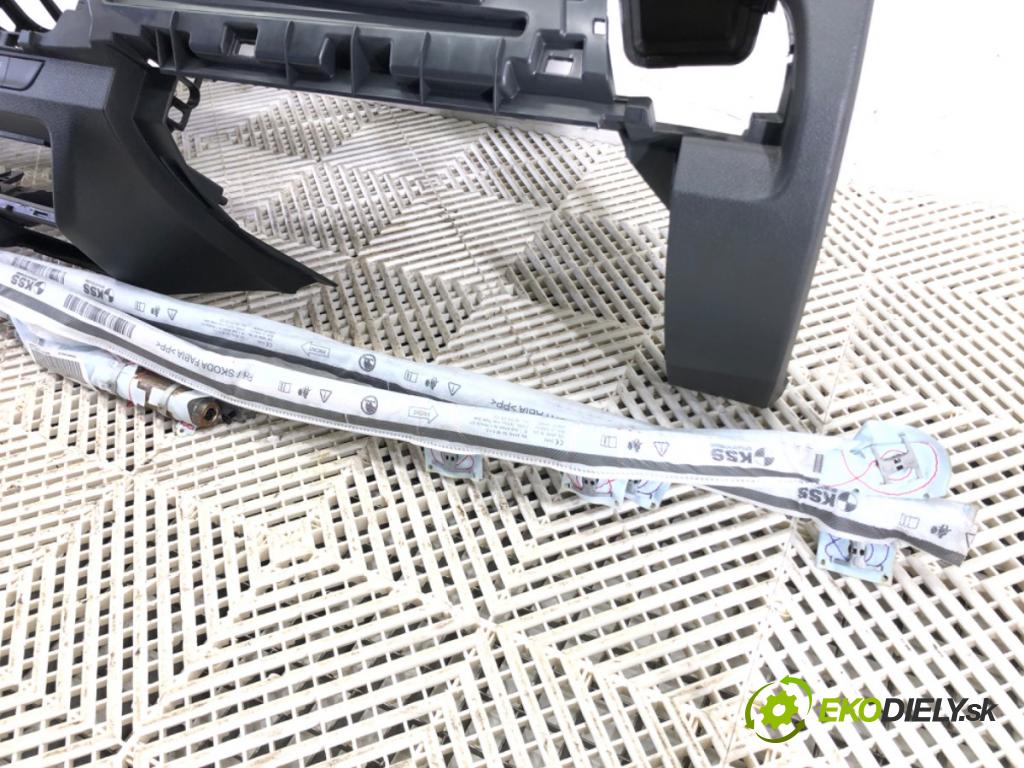 SKODA FABIA III Kombi 2018 55 kW 1.0 999 Palubná doska silentbloku ZÁBORY: pasy 6V0880201P