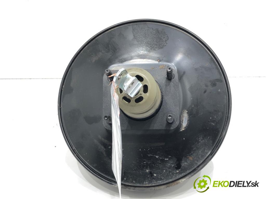 TOYOTA YARIS (_P9_) 2005 - 2014    1.33 VVT-i (NSP90_) 74 kW [100 KM] benzyna 2008 - 2011  Posilovač bŕzd 47200-0D370-A
