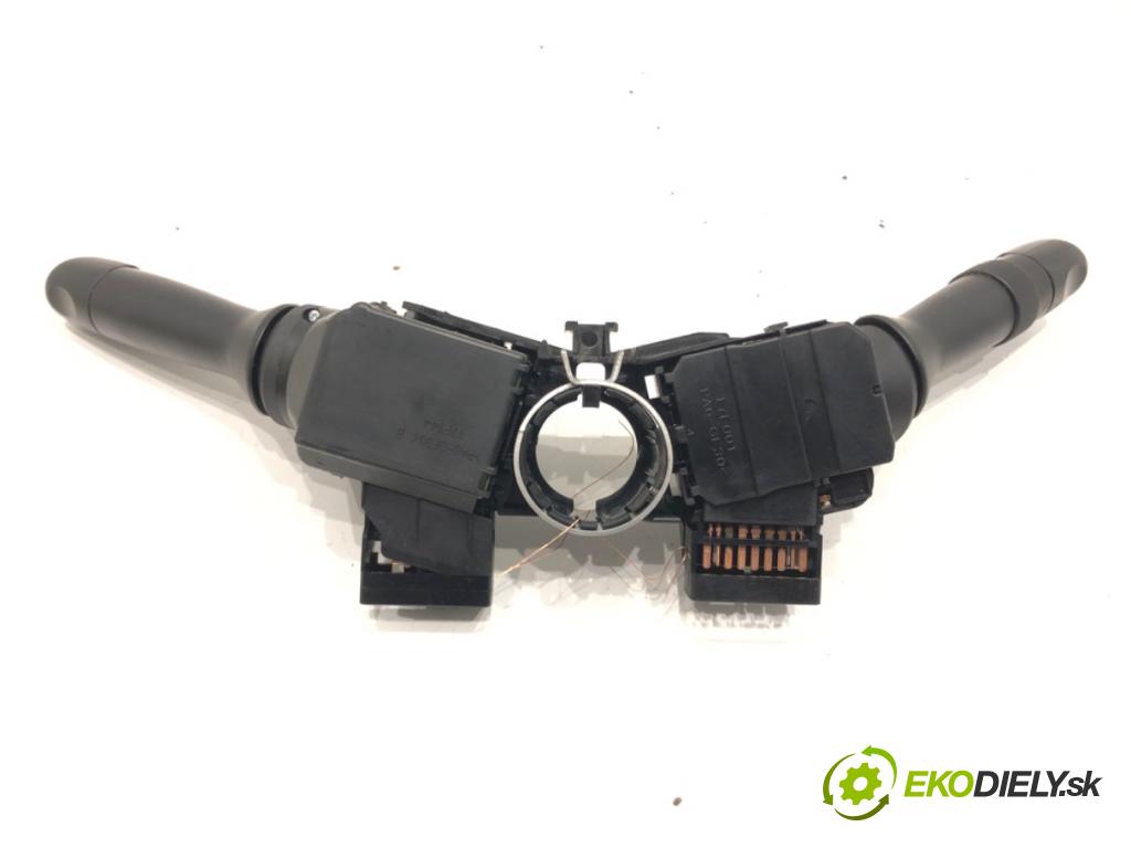 TOYOTA YARIS (_P9_) 2005 - 2014    1.33 VVT-i (NSP90_) 74 kW [100 KM] benzyna 2008 - 2011  Prepínač kombinovaný 0D091-17F619 (Prepínač/spínač/tlačidlo a ovládač kúrenia)