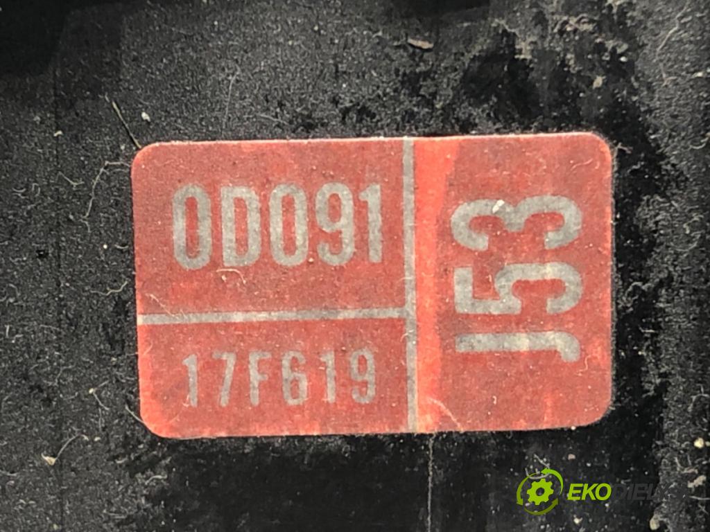TOYOTA YARIS (_P9_) 2005 - 2014    1.33 VVT-i (NSP90_) 74 kW [100 KM] benzyna 2008 - 2011  Prepínač kombinovaný 0D091-17F619 (Prepínač/spínač/tlačidlo a ovládač kúrenia)
