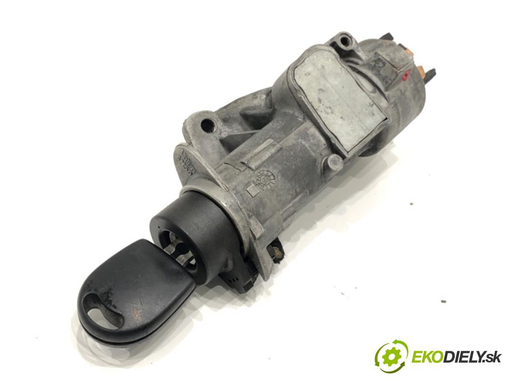 VW BORA I (1J2) 1998 - 2013    2.0 85 kW [115 KM] benzyna 1998 - 2013  spinačka 4B0503851C (Spínacia skrinka a kľúč)