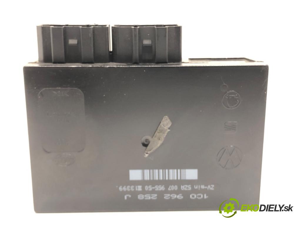 VW BORA I (1J2) 1998 - 2013    2.0 85 kW [115 KM] benzyna 1998 - 2013  Modul komfortu 1C0962258J (Modul komfortu)