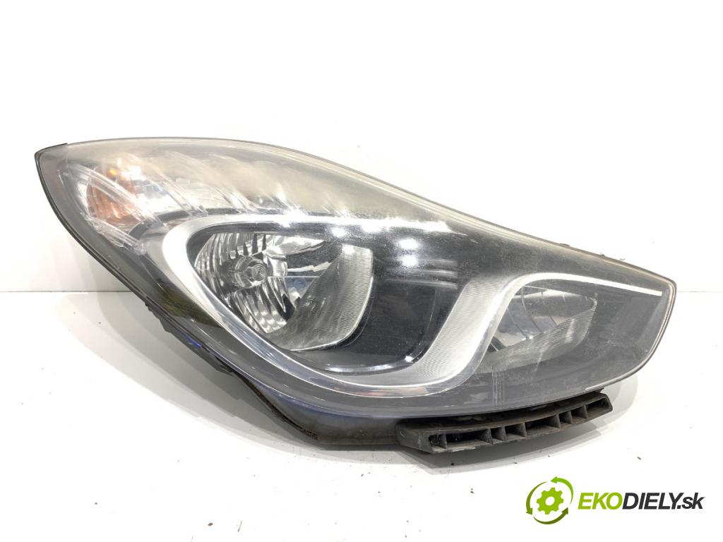 HYUNDAI ix20 (JC) 2010 - 2022    1.4 CRDi 57 kW [78 KM] olej napędowy 2011 - 2022  světlomet pravý přední část 92102-1KXXX