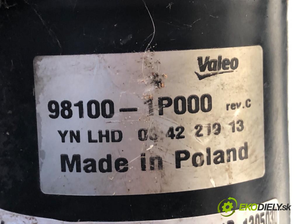 HYUNDAI ix20 (JC) 2010 - 2022    1.4 CRDi 57 kW [78 KM] olej napędowy 2011 - 2022  Mechanizmus stieračov predný 98100-1P000 (Motorček stieračov predné)