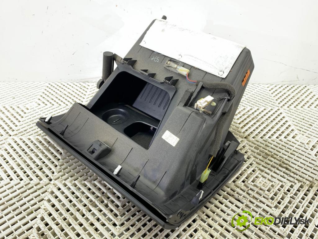 HYUNDAI ix20 (JC) 2010 - 2022    1.4 CRDi 57 kW [78 KM] olej napędowy 2011 - 2022  Priehradka, kastlík spolujazdca 84510-1P351EQ (Priehradka, kastlík)