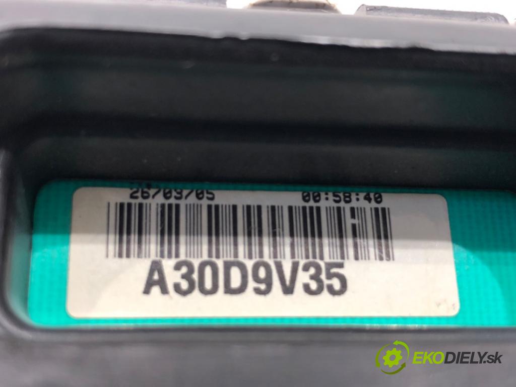 CITROEN C5 II (RC_) 2004 - 2022    1.8 16V (RC6FZB) 85 kW [116 KM] benzyna 2004 - 2005  Prístrojovka 9655608580 (Prístrojová doska, displej)