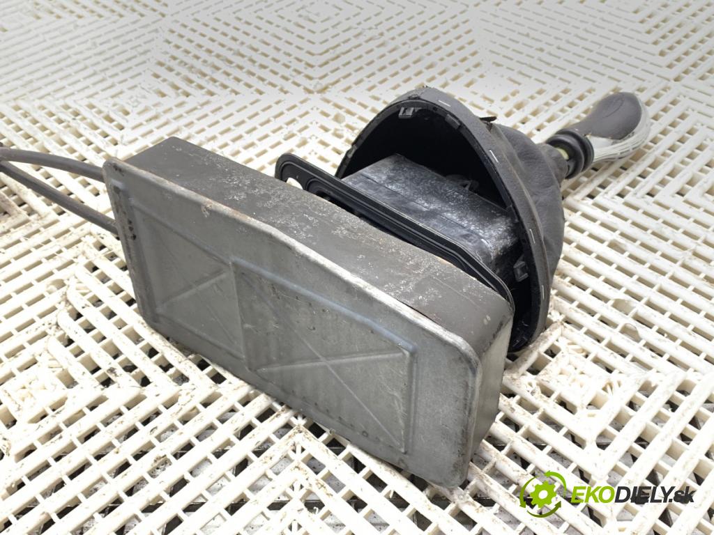 CITROEN C5 II (RC_) 2004 - 2022    1.8 16V (RC6FZB) 85 kW [116 KM] benzyna 2004 - 2005  Kulisa 9658259980 (Rýchlostná páka / kulisa)