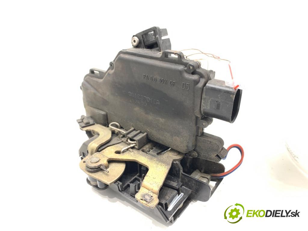SEAT LEON (1M1) 1999 - 2006    1.9 TDI 81 kW [110 KM] olej napędowy 1999 - 2006  zámok dveře pravý přední část 3B1837016A