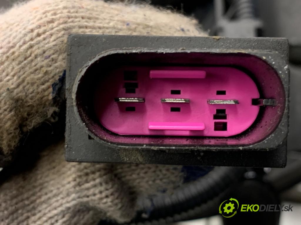 SEAT LEON (1M1) 1999 - 2006    1.9 TDI 81 kW [110 KM] olej napędowy 1999 - 2006  ventilátor chladiče  (Ventilátory)