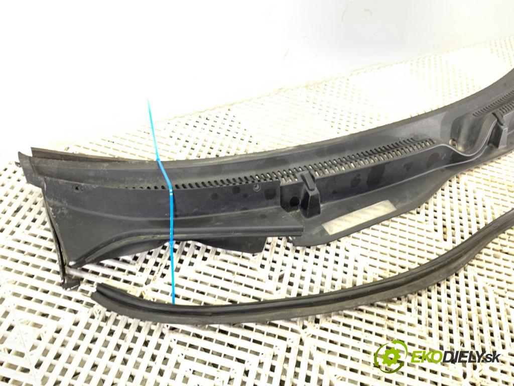 SEAT LEON (1M1) 1999 - 2006    1.9 TDI 81 kW [110 KM] olej napędowy 1999 - 2006  Torpédo, plast pod čelné okno 1M1853185 (Torpédo)