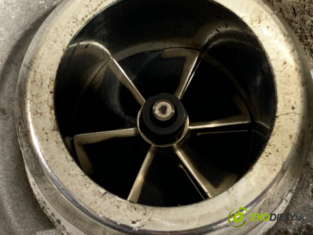 AUDI A4 B8 Avant (8K5) 2007 - 2015    2.0 TDI 100 kW [136 KM] olej napędowy 2008 - 2015  turbo 03L145701D (Turbodúchadla (kompletní))