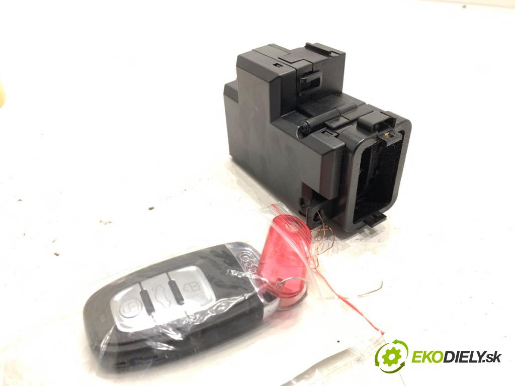 AUDI A4 B8 Avant (8K5) 2007 - 2015    2.0 TDI 100 kW [136 KM] olej napędowy 2008 - 2015  spinačka  (Spínacia skrinka a kľúč)