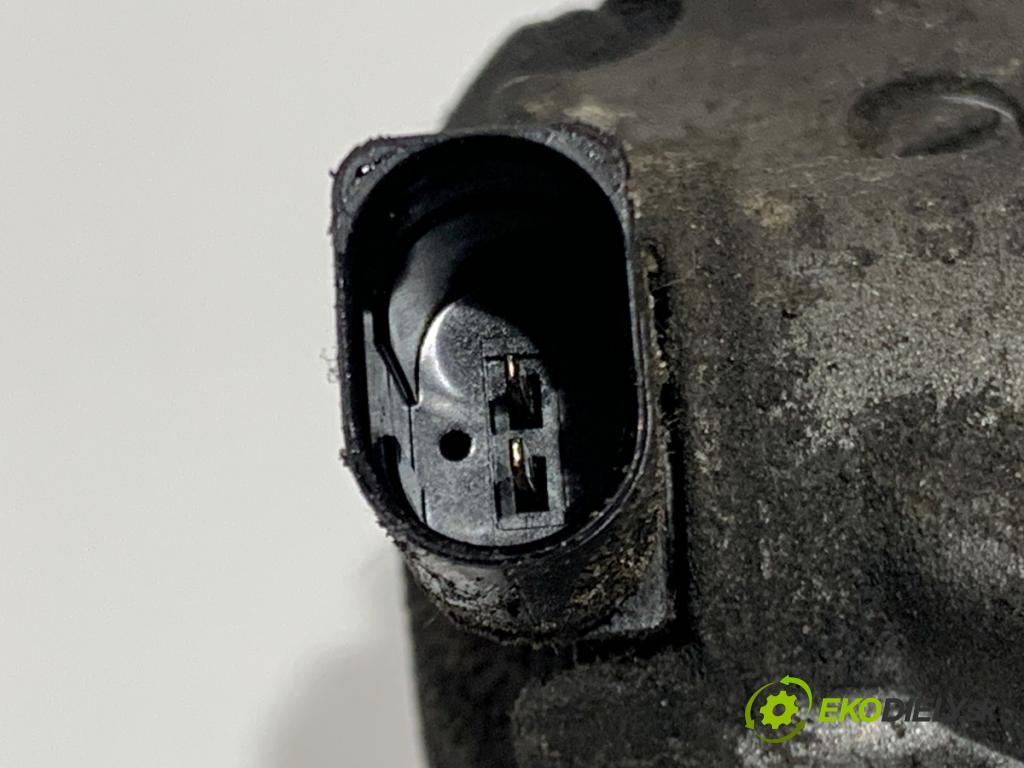 AUDI A4 B8 Avant (8K5) 2007 - 2015    2.0 TDI 100 kW [136 KM] olej napędowy 2008 - 2015  Kompresor klimatizácie 8K0260805L (Kompresor klimatizácie)