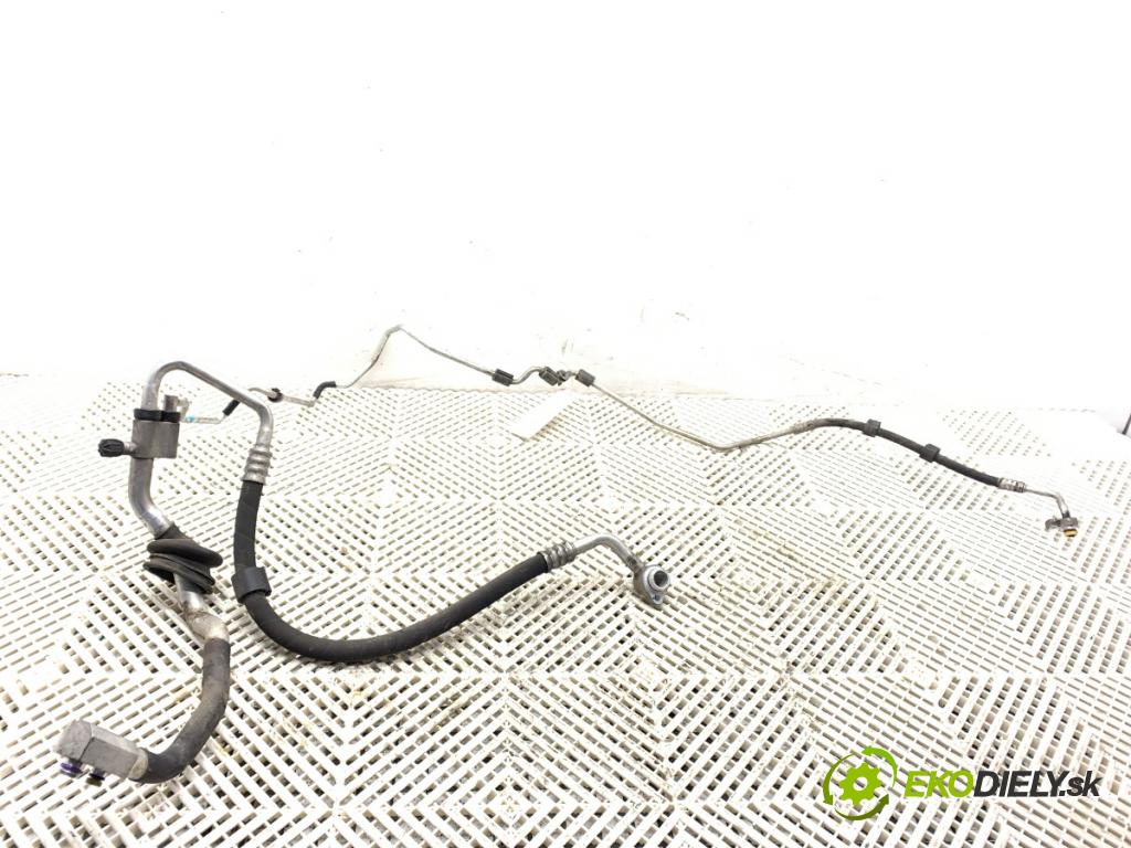 AUDI A4 B8 Avant (8K5) 2007 - 2015    2.0 TDI 100 kW [136 KM] olej napędowy 2008 - 2015  rúrka klimatizácie 8K1260712F 8K0260707S (Rúrka klimatizácie)