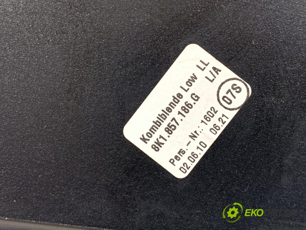 AUDI A4 B8 Kombi 2010 100 kW 2.0 TDI 1968 lišty kryt 8K1857186G 8K1853190 (Lišta)