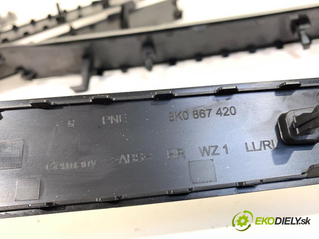 AUDI A4 B8 Kombi 2010 100 kW 2.0 TDI 1968 lišty kryt 8K1857186G 8K1853190 (Lišta)