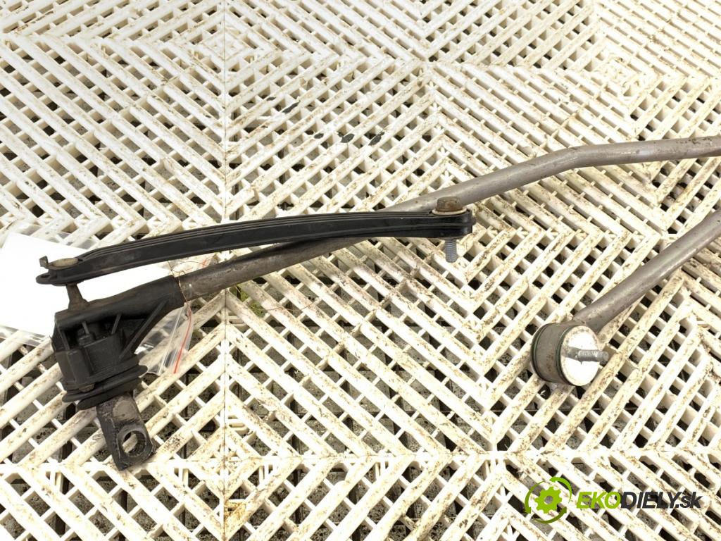 AUDI A4 B8 Avant (8K5) 2007 - 2015    2.0 TDI 100 kW [136 KM] olej napędowy 2008 - 2015  Kulisa 8K0711025K (Rýchlostná páka / kulisa)