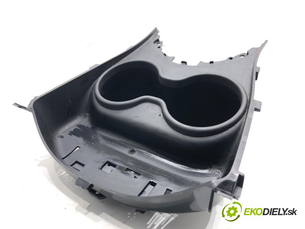 MINI MINI CLUBMAN (F54) 2014 - 2022    Cooper S ALL4 141 kW [192 KM] benzyna 2015 - 2022  Držiak na nápoje 9306115 (Úchyt, držiak na nápoje)