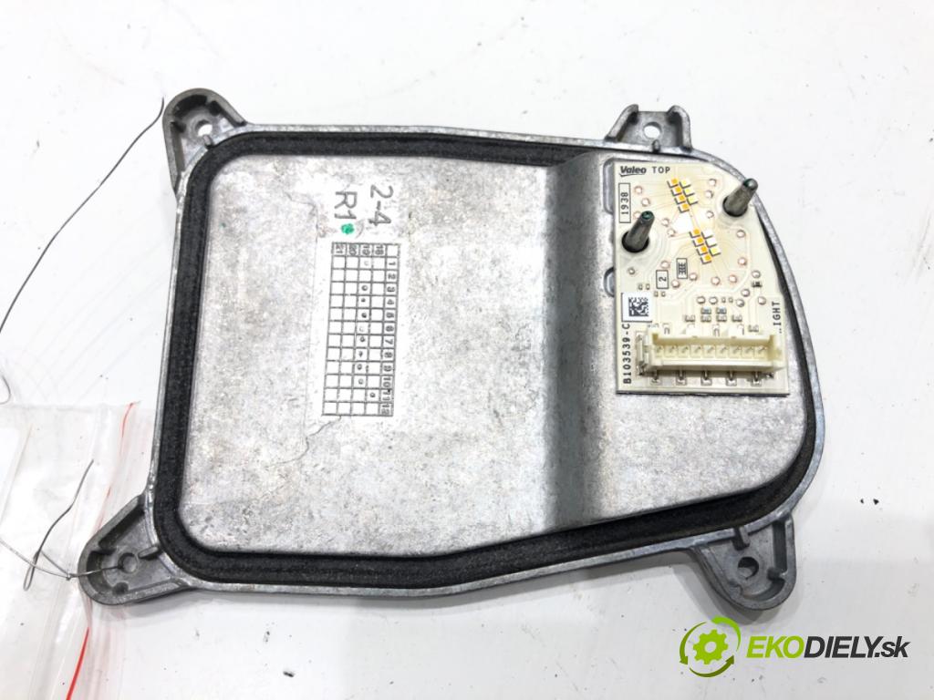 MINI MINI CLUBMAN (F54) 2014 - 2022    Cooper S ALL4 141 kW [192 KM] benzyna 2015 - 2022  Menič XENON  (Riadiaca jednotka xenónu)