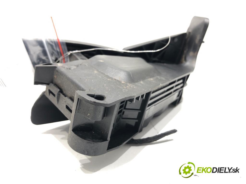 MINI MINI CLUBMAN (F54) 2014 - 2022    Cooper S ALL4 141 kW [192 KM] benzyna 2015 - 2022  Potenciometer plynu 6853178 (Pedál)