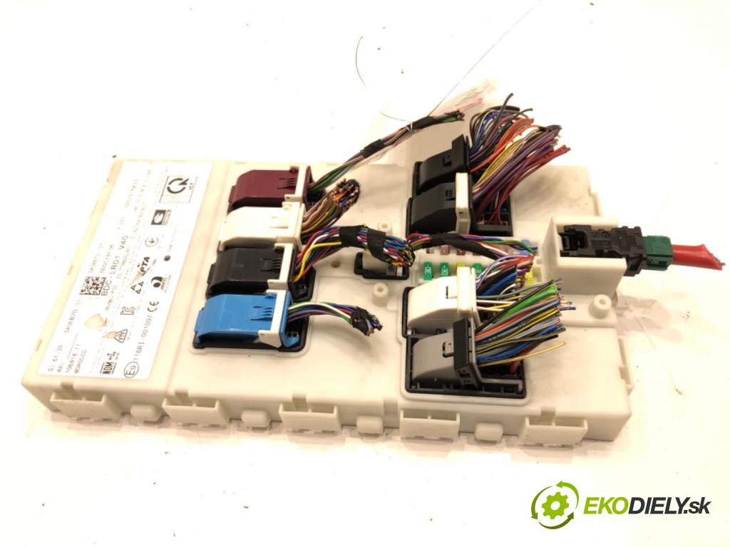 MINI MINI CLUBMAN (F54) 2014 - 2022    Cooper S ALL4 141 kW [192 KM] benzyna 2015 - 2022  modul BSI 5A0BB70 (Pojistkové skříňky)