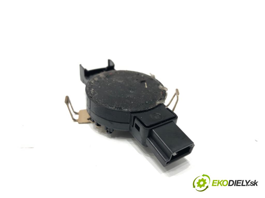 MINI MINI CLUBMAN (F54) 2014 - 2022    Cooper S ALL4 141 kW [192 KM] benzyna 2015 - 2022  Snímač dažďa 9475149 (Snímač dažďa)