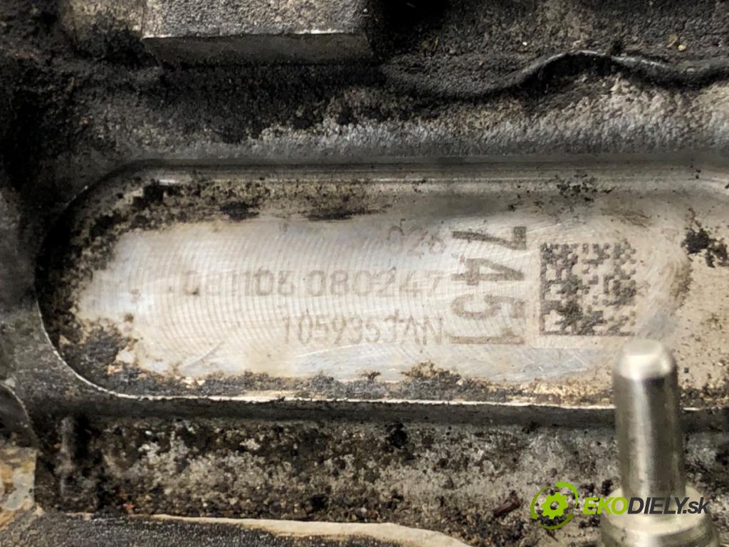 AUDI A6 C6 Avant (4F5) 2004 - 2011    2.7 TDI 132 kW [180 KM] olej napędowy 2005 - 2008  Hlava valcov ľavy 0593AG