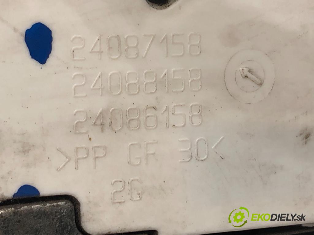 PEUGEOT 207 (WA_, WC_) 2006 - 2015    1.4 16V 65 kW [88 KM] benzyna 2006 - 2013  zámok dveře levý přední část 24087158