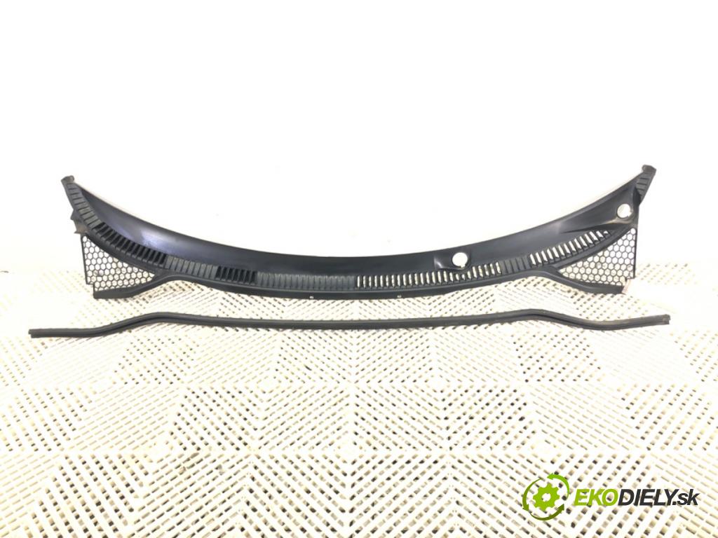 PEUGEOT 207 (WA_, WC_) 2006 - 2015    1.4 16V 65 kW [88 KM] benzyna 2006 - 2013  Torpédo, plast pod čelné okno 96818458XT (Torpédo)