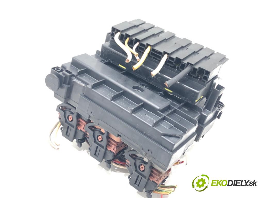 PEUGEOT 207 (WA_, WC_) 2006 - 2015    1.4 16V 65 kW [88 KM] benzyna 2006 - 2013  Modul BSM 9664055780 (Ostatné)