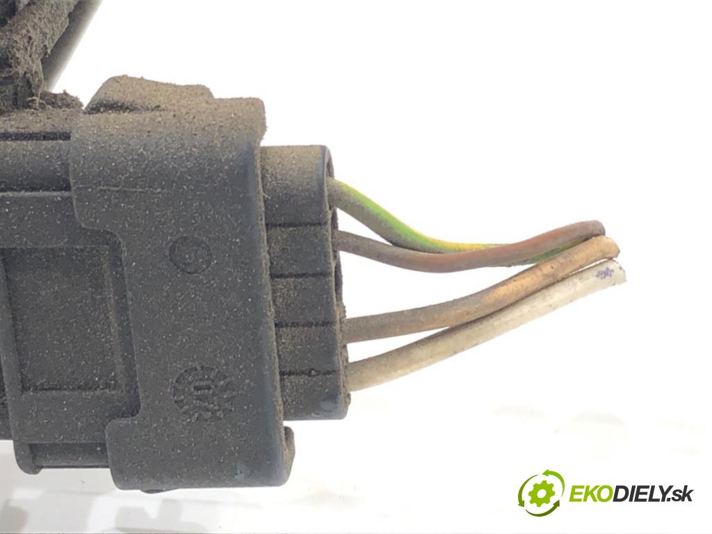 PEUGEOT 207 (WA_, WC_) 2006 - 2015    1.4 16V 65 kW [88 KM] benzyna 2006 - 2013  Mechanizmus stieračov predný 9650380780 (Motorček stieračov predné)