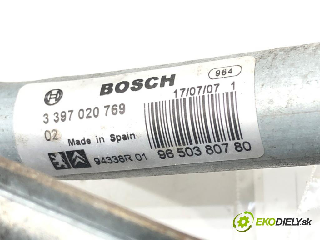 PEUGEOT 207 (WA_, WC_) 2006 - 2015    1.4 16V 65 kW [88 KM] benzyna 2006 - 2013  Mechanizmus stieračov predný 9650380780 (Motorček stieračov predné)
