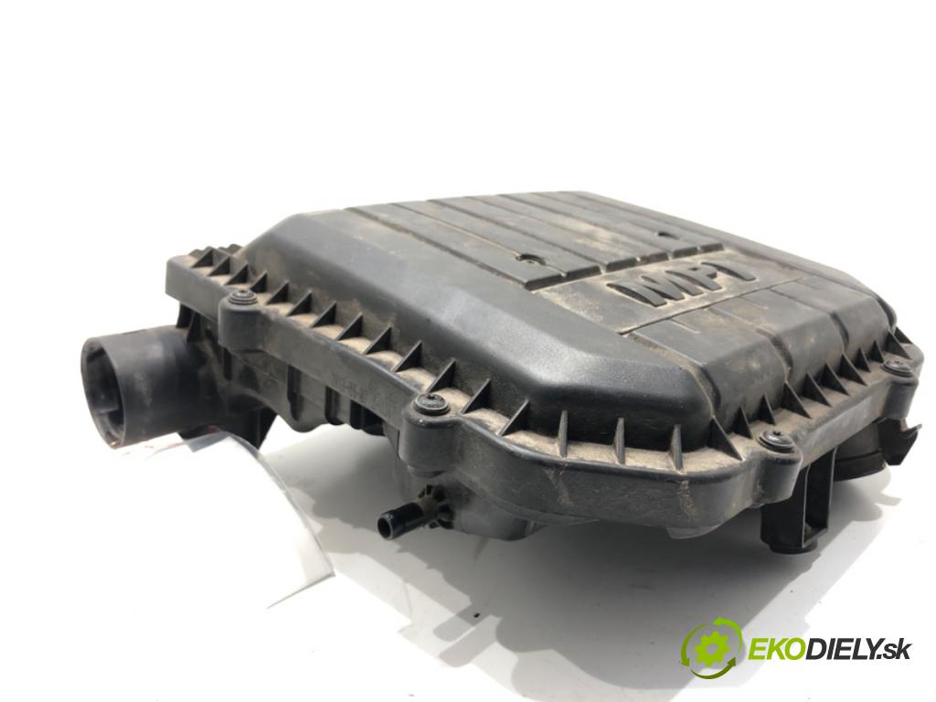 SKODA FABIA III Kombi (NJ5) 2014 - 2022    1.0 55 kW [75 KM] benzyna 2014 - 2022  Obal filtra vzduchu  (Obal filtra vzduchu)