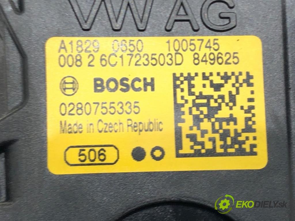 SKODA FABIA III Kombi (NJ5) 2014 - 2022    1.0 55 kW [75 KM] benzyna 2014 - 2022  Potenciometer plynu 6C1723503D (Pedál)