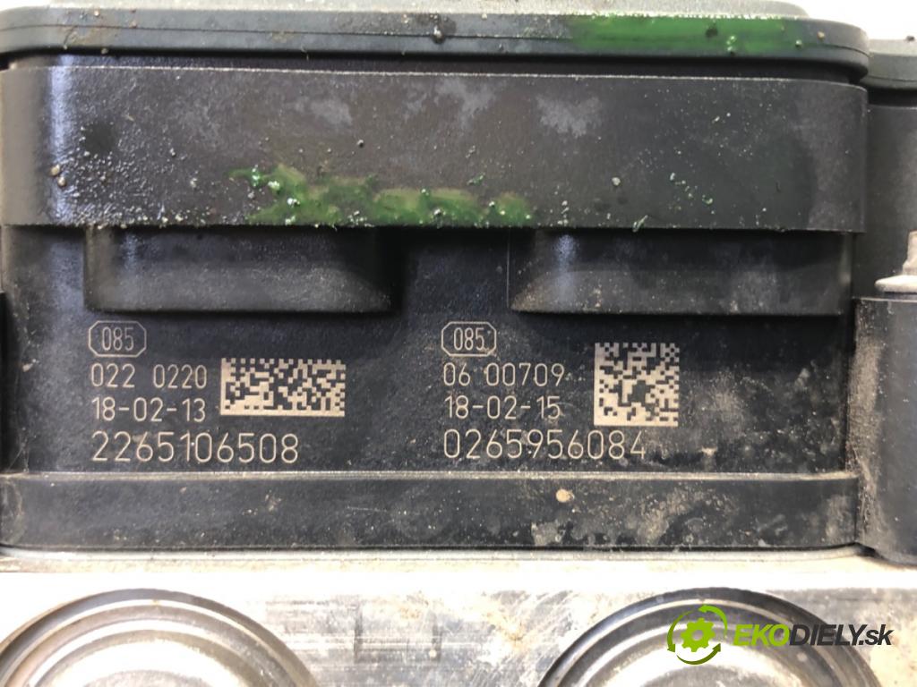 SKODA FABIA III Kombi (NJ5) 2014 - 2022    1.0 55 kW [75 KM] benzyna 2014 - 2022  Pumpa ABS 6C0907379R (Pumpa ABS)