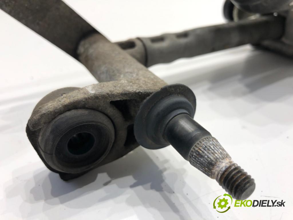 SKODA FABIA III Kombi (NJ5) 2014 - 2022    1.0 55 kW [75 KM] benzyna 2014 - 2022  Mechanizmus stieračov predný  (Motorček stieračov predné)