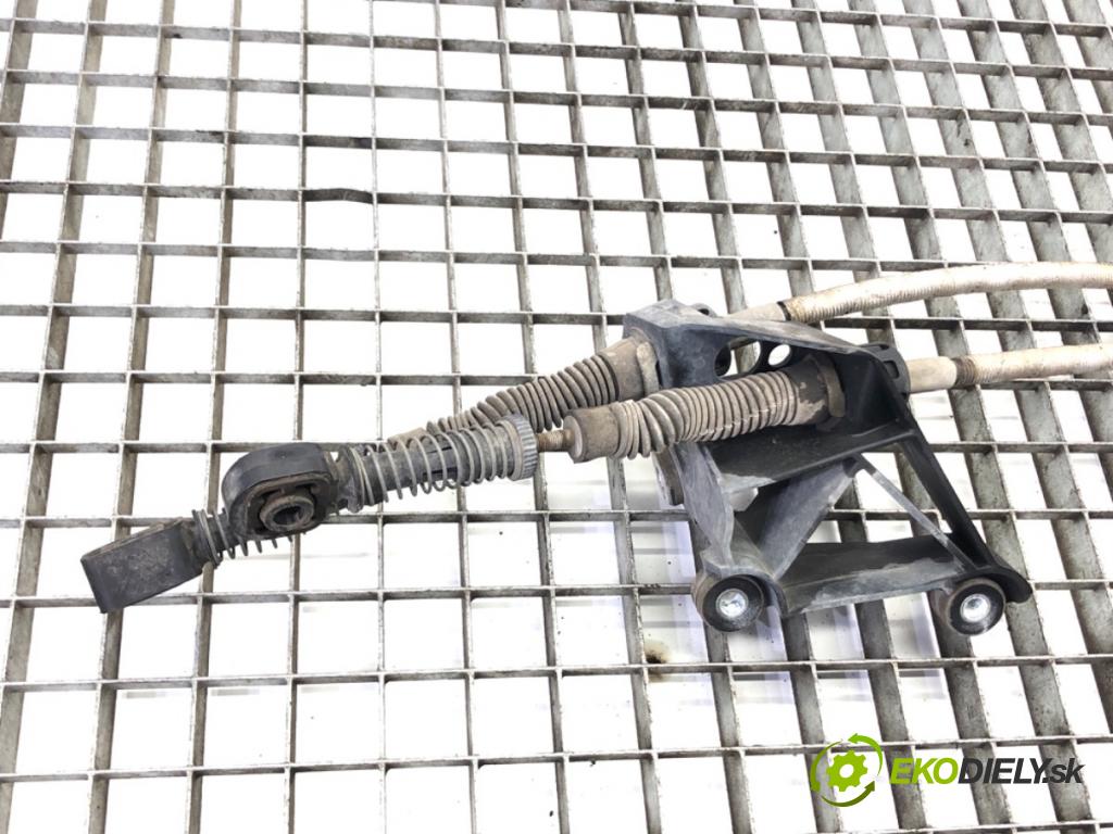 SKODA FABIA III Kombi (NJ5) 2014 - 2022    1.0 55 kW [75 KM] benzyna 2014 - 2022  Kulisa 6C0711049B (Rýchlostná páka (kulisa))