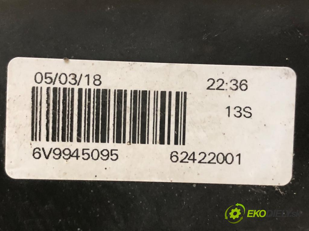 SKODA FABIA III Kombi 2018 55 kW 1.0 999 světlo levý zadní část 6V9945095