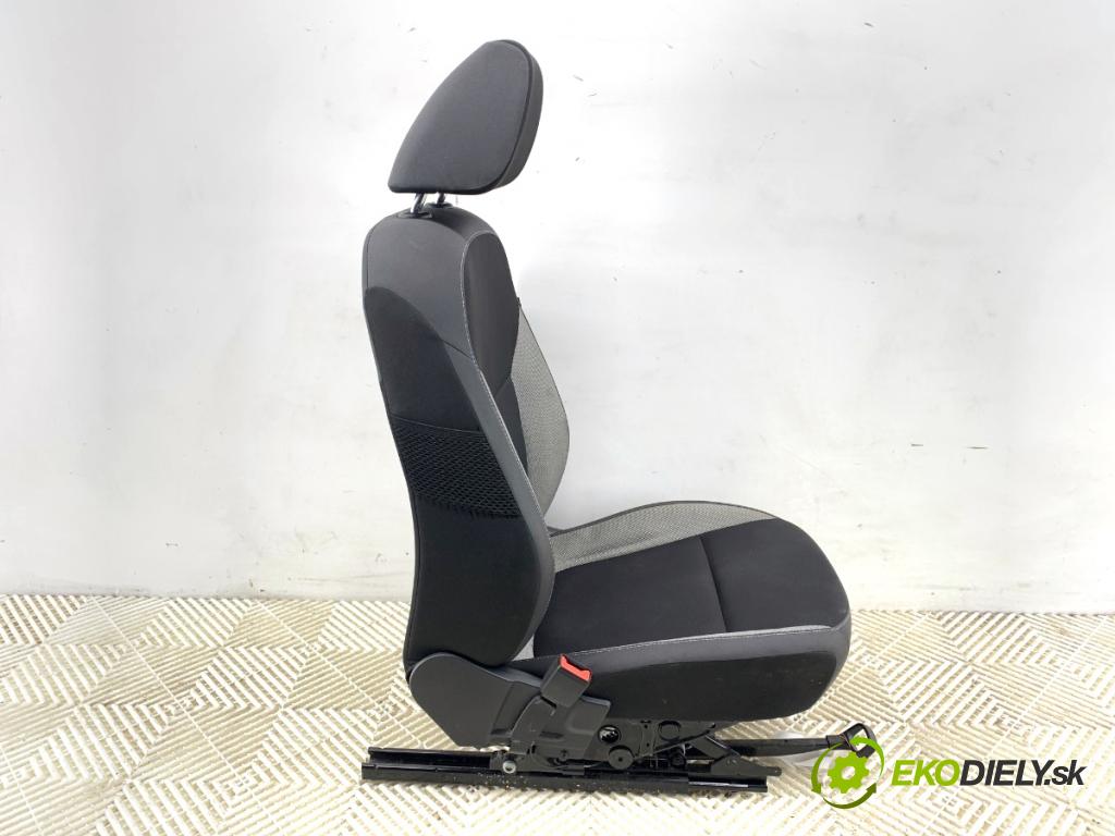 SKODA FABIA III Kombi (NJ5) 2014 - 2022    1.0 55 kW [75 KM] benzyna 2014 - 2022  Sedadlo ľavy predný