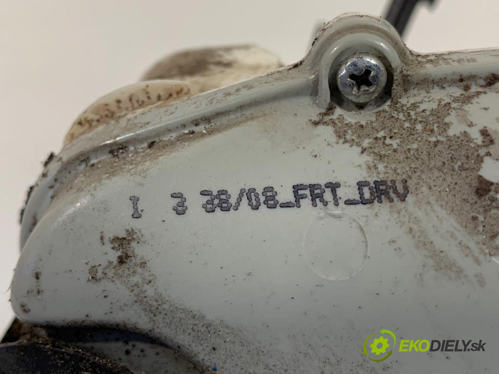 SEAT LEON (1P1) 2005 - 2013    1.6 75 kW [102 KM] benzyna 2005 - 2012  zámok dveře levý přední část