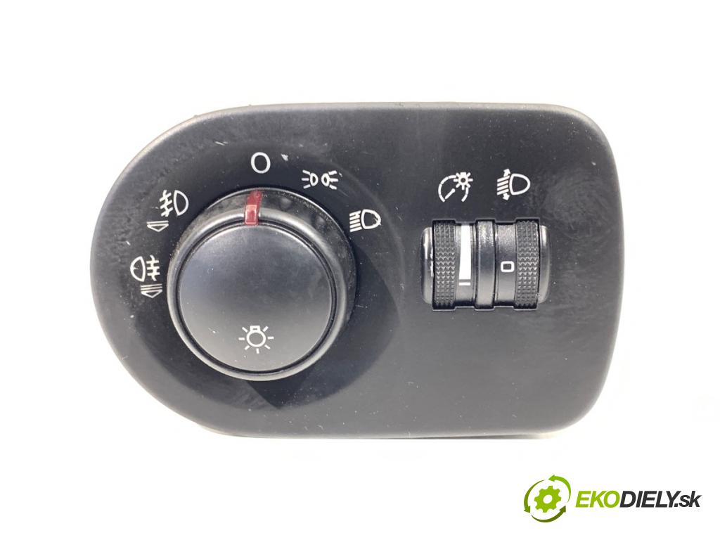 SEAT LEON (1P1) 2005 - 2013    1.6 75 kW [102 KM] benzyna 2005 - 2012  spínač světel 5PO919094A