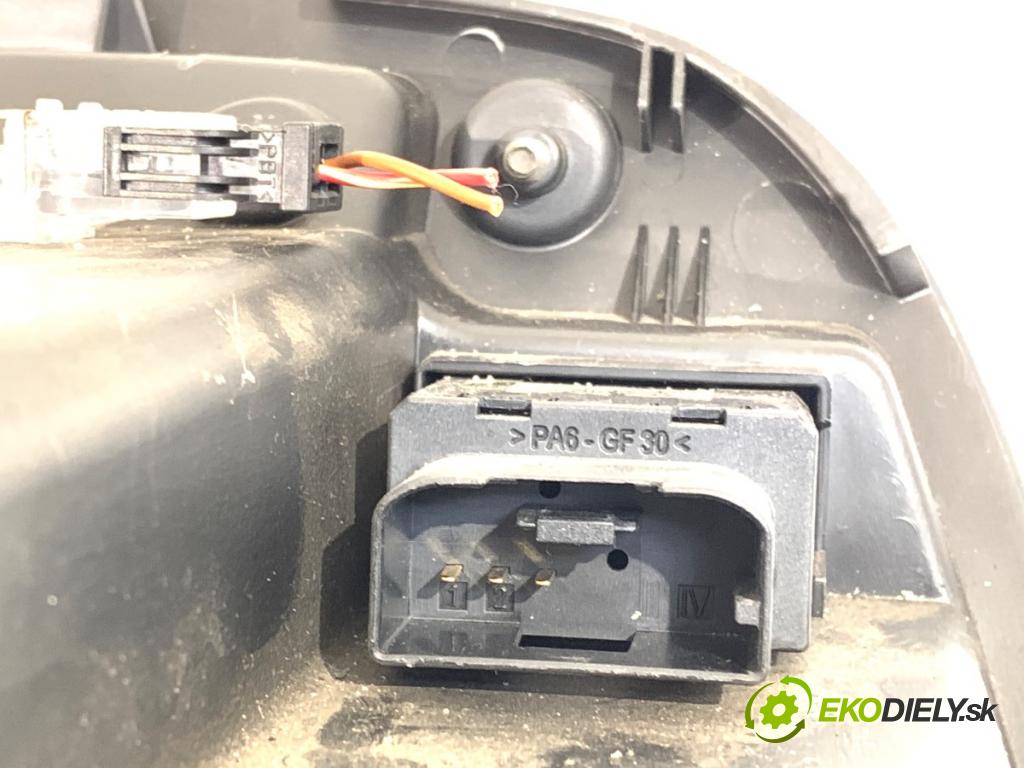 SEAT LEON (1P1) 2005 - 2013    1.6 75 kW [102 KM] benzyna 2005 - 2012  Priehradka, kastlík spolujazdca 1P1857103A (Priehradka, kastlík)