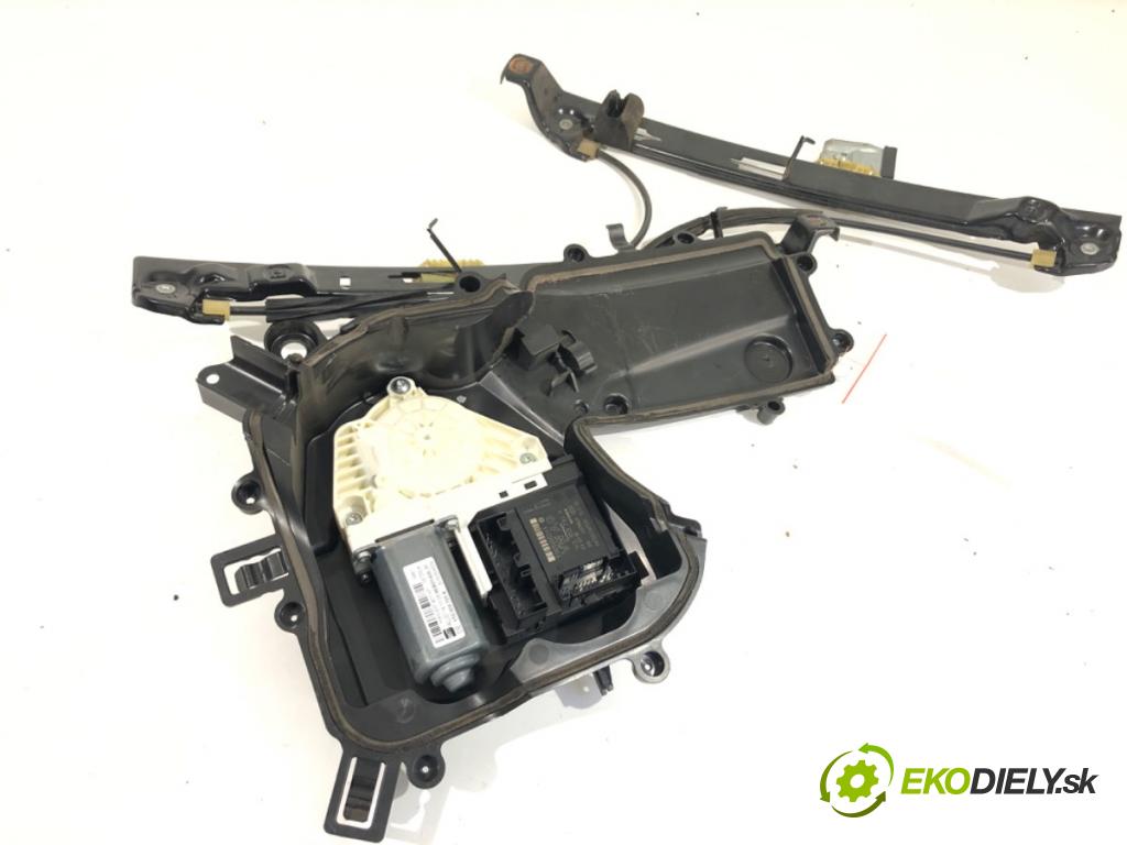 SEAT LEON (1P1) 2005 - 2013    1.6 75 kW [102 KM] benzyna 2005 - 2012  mechanismus okna levý přední část 1K0959793N