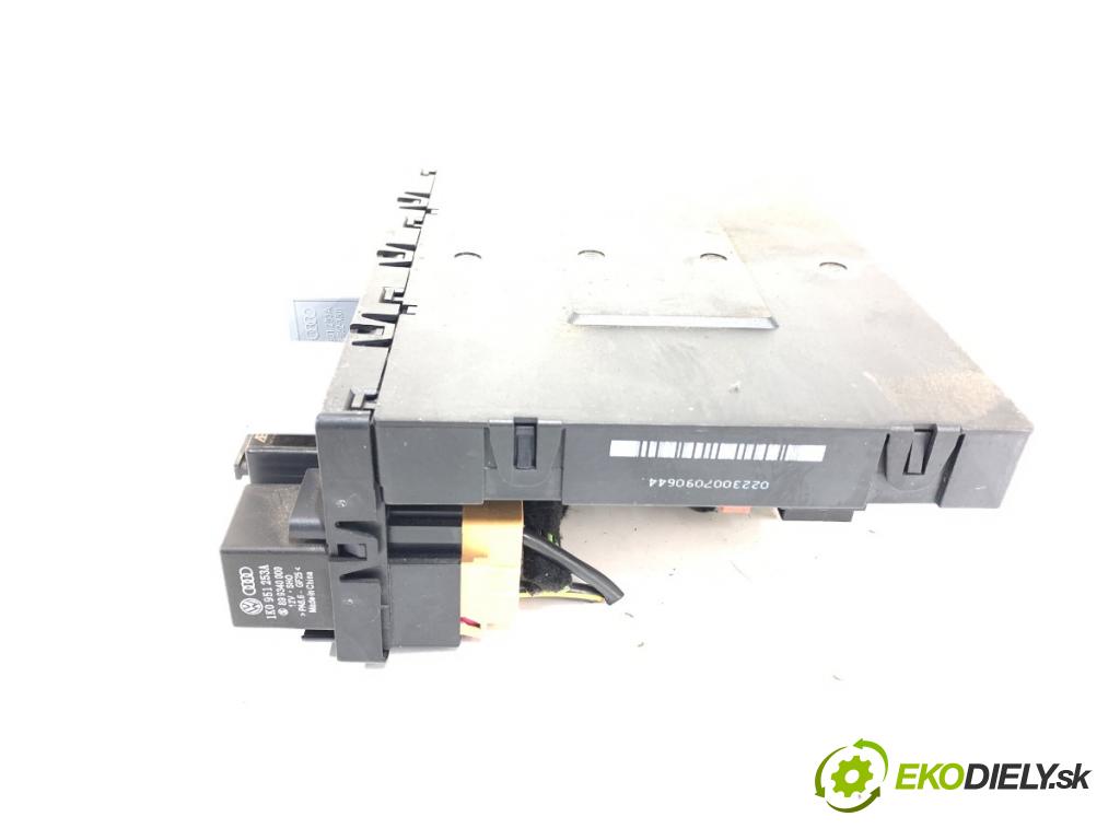 SEAT LEON (1P1) 2005 - 2013    1.6 75 kW [102 KM] benzyna 2005 - 2012  Modul BORDNETZ 3C8937049AC (Ostatné)