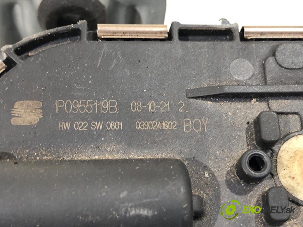 SEAT LEON (1P1) 2005 - 2013    1.6 75 kW [102 KM] benzyna 2005 - 2012  Mechanizmus stieračov predný 1P0955119B (Motorček stieračov predné)