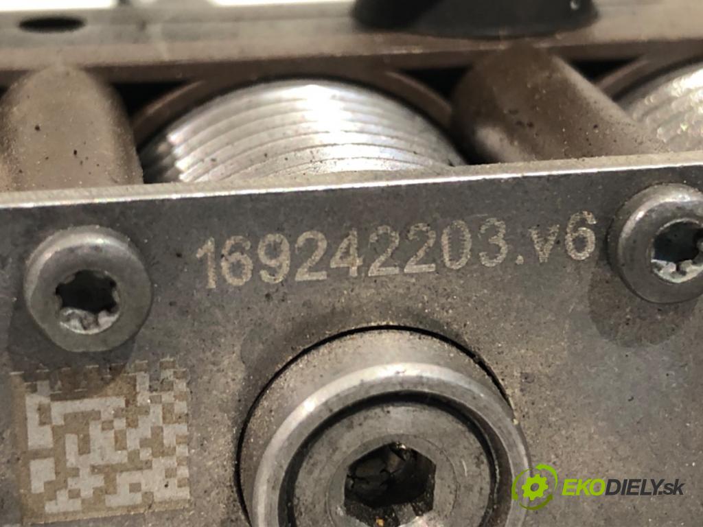 SEAT LEON (1P1) 2005 - 2013    1.6 75 kW [102 KM] benzyna 2005 - 2012  vstrekovač LPG