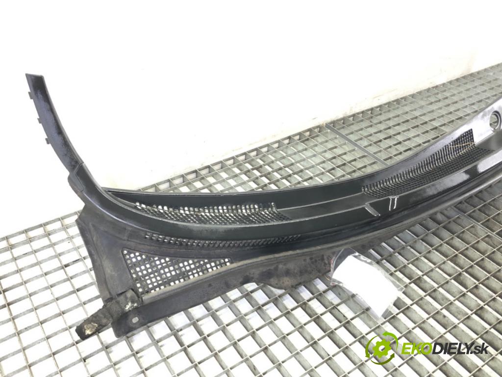 KIA CEED SW (ED) 2007 - 2012    1.4 80 kW [109 KM] benzyna 2007 - 2012  Torpédo, plast pod čelné okno 86151-1H000 (Torpédo)