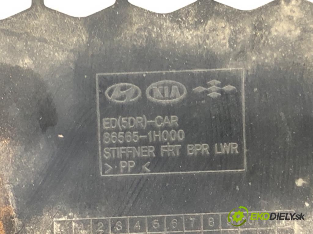 KIA CEED Kombi 2008 80 kW 1.4 1396 Držiak predný 64101-1H000 (Výstuhy predné)