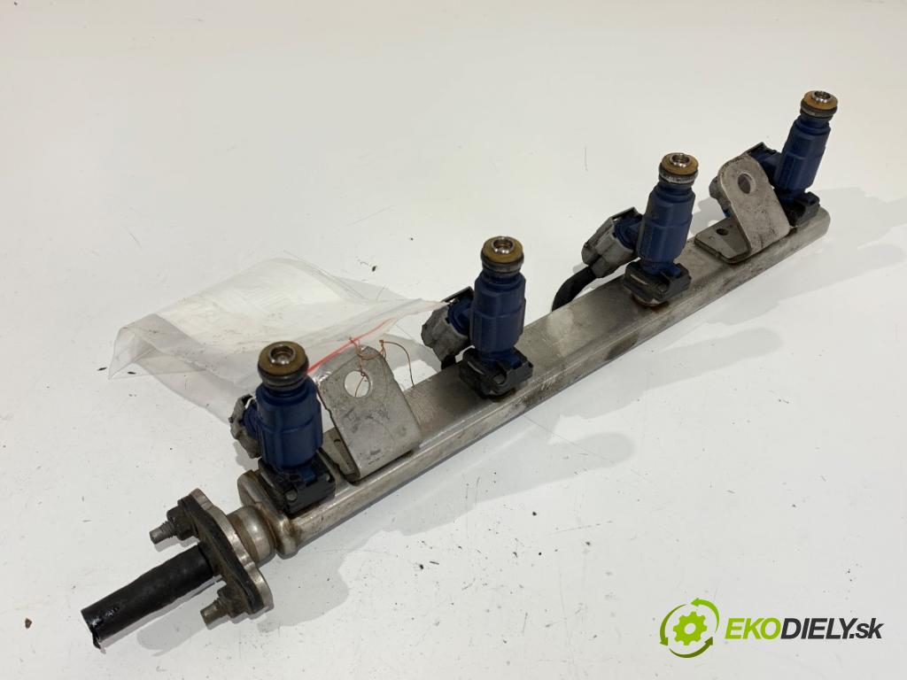 KIA CEED SW (ED) 2007 - 2012    1.4 80 kW [109 KM] benzyna 2007 - 2012  Lišta vstrekovacia 35310-2B000 (Vstrekovacia lišta)